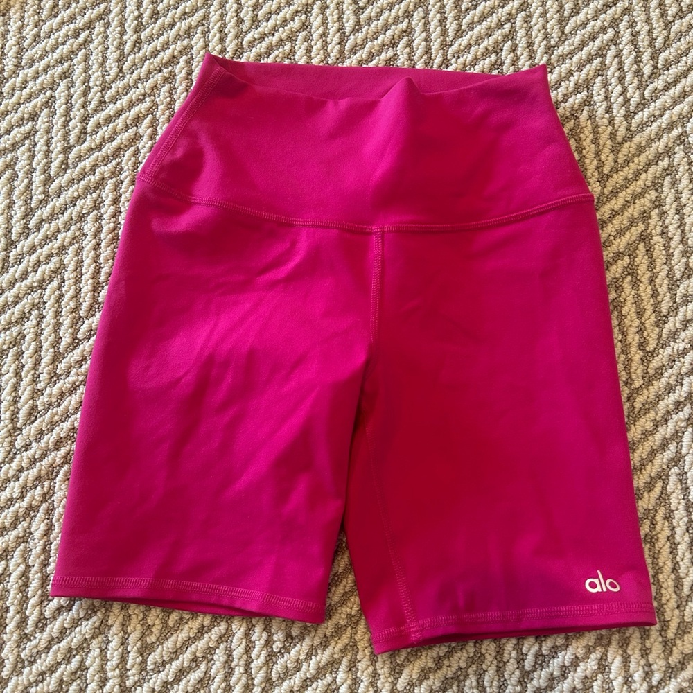 Alo High-Waist Pink Shorts